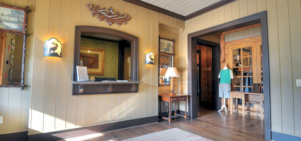Bright'S Creek Lodge Columbus Exterior photo